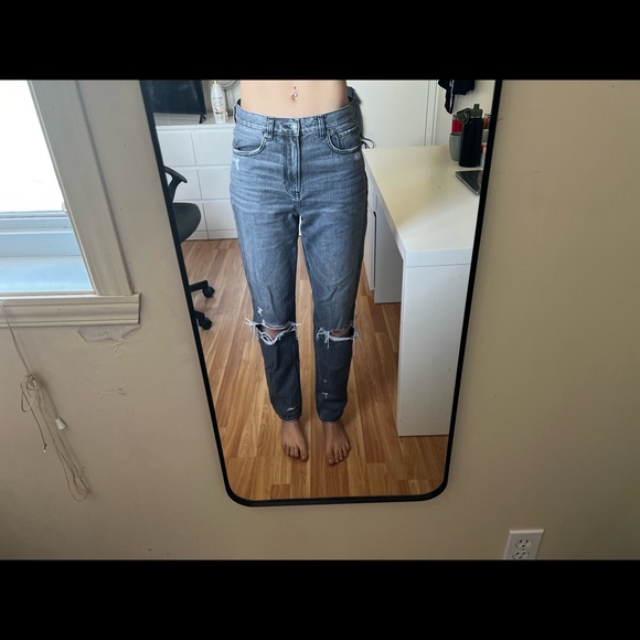 American eagle long mom jeans - size 8 - Picture 1 of 4
